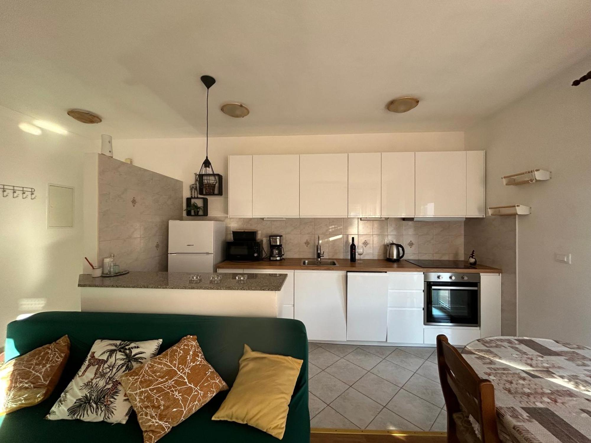 Apartman Petra Kaštela Exterior foto