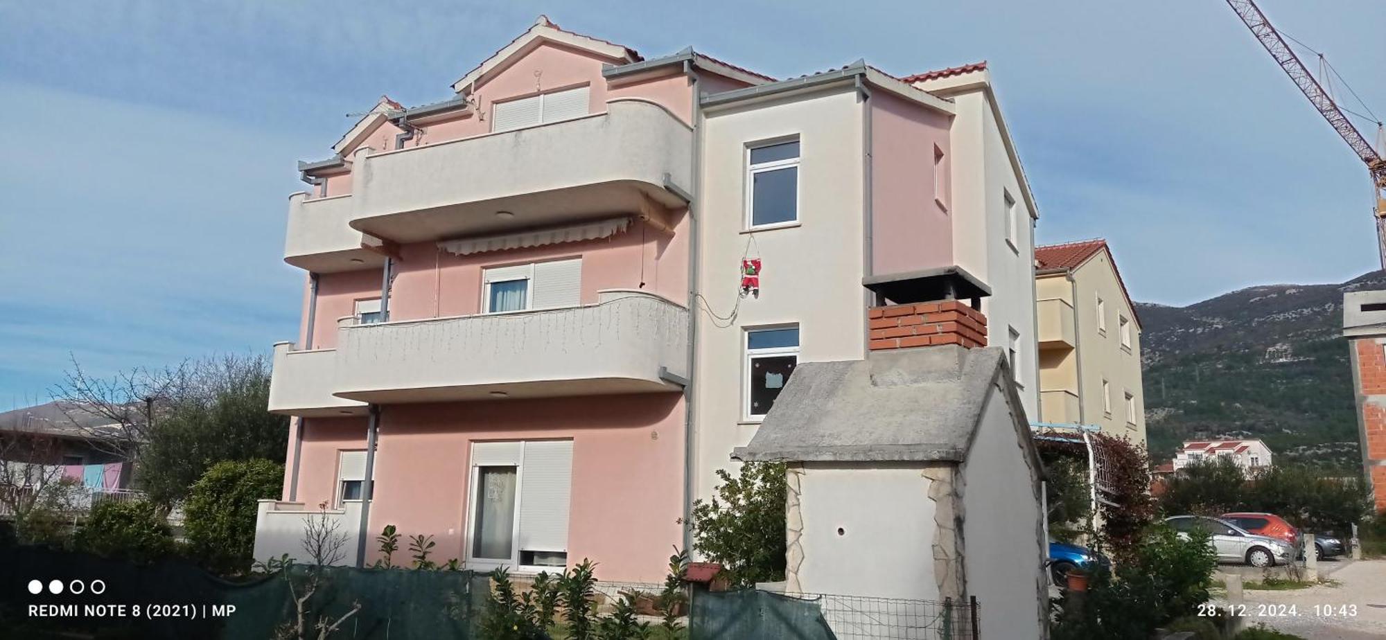 Apartman Petra Kaštela Exterior foto